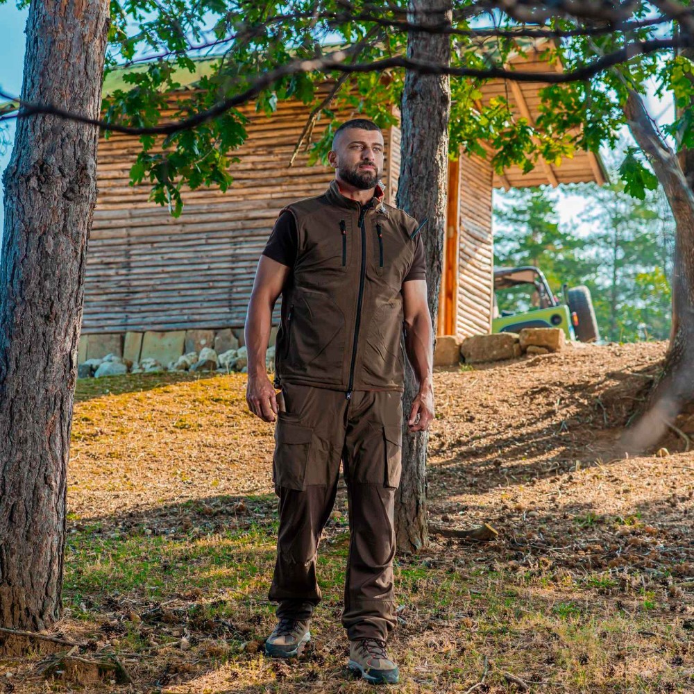 CAFFRUM PRO SET – VESTĂ DE VÂNĂTOARE, PANTALONI CAFFRUM, TRICOU ȘI CUREA GLOBIFER